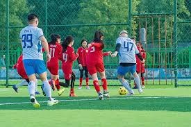 非法平台内幕：揭秘“后台控制率”——为什么新玩家前三把总是能奇迹般地赢钱？（非法平台黑幕大起底：“后台控制率”如何让新手前三局看似轻松赢钱？）